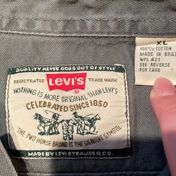 Vintage Levi’s Green button down - Picture 4 of 6